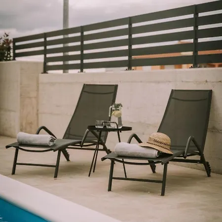 Haus In Novigrad Mit Privatem Pool By Interhome Casa vacanze *